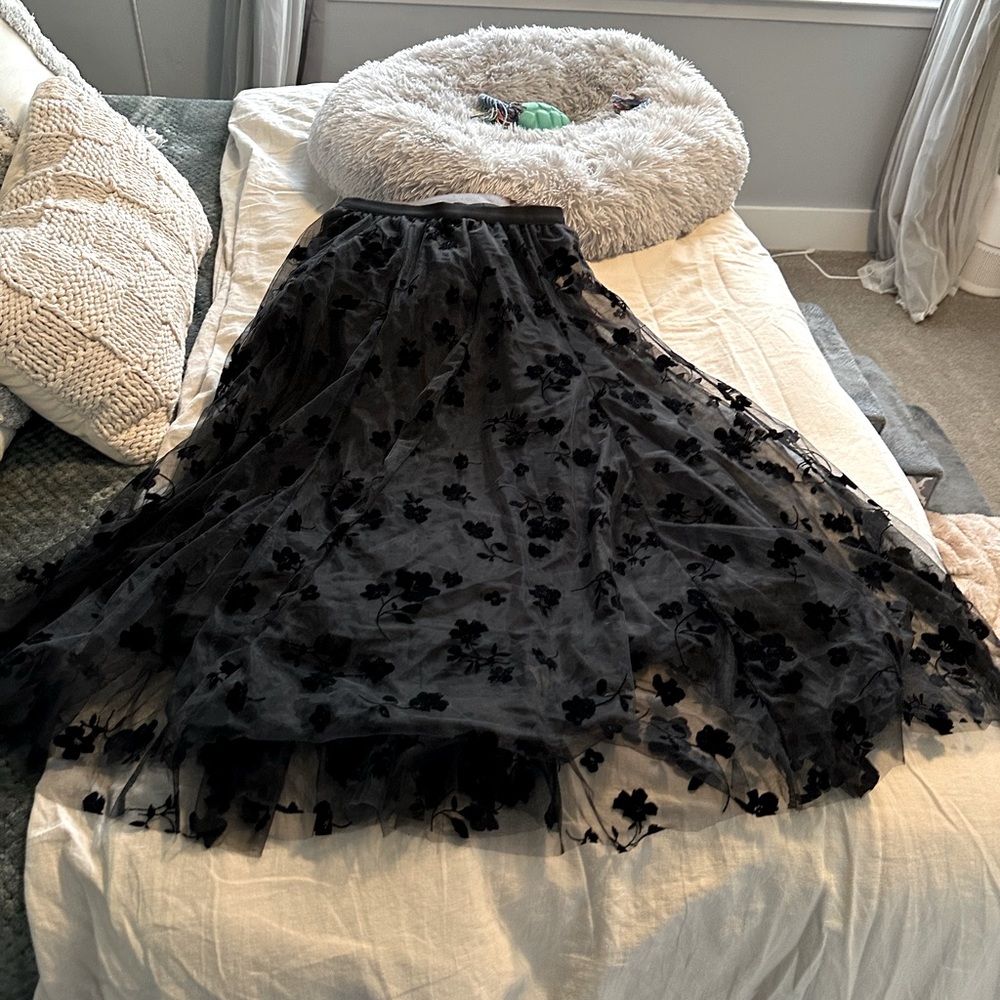 A line fairy elastic waist tulle midis skirt